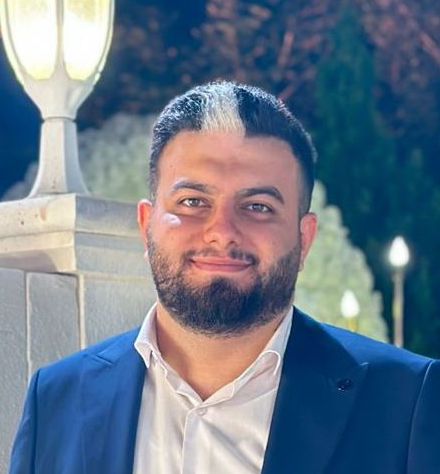 صورة شخصية للكاتب ربيع يونس