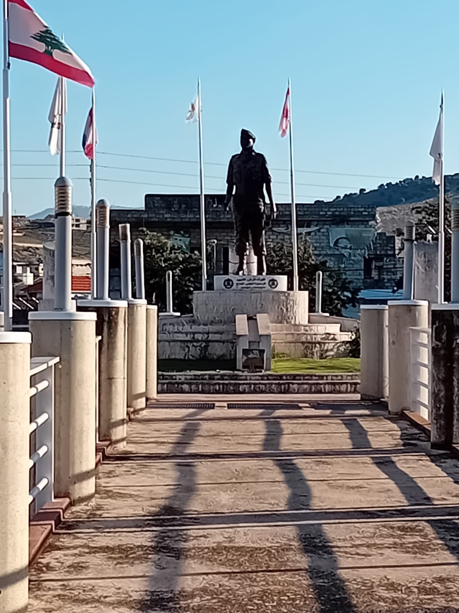 القرى المسيحية الحدودية : خزان وافر للقوى العسكرية 