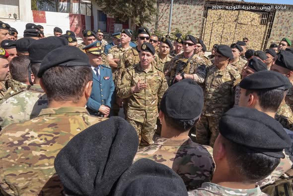 صورة توضيحية للمقال:  اسئلة مشروعة عن انسحاب الجيش من القرى الحدودية 