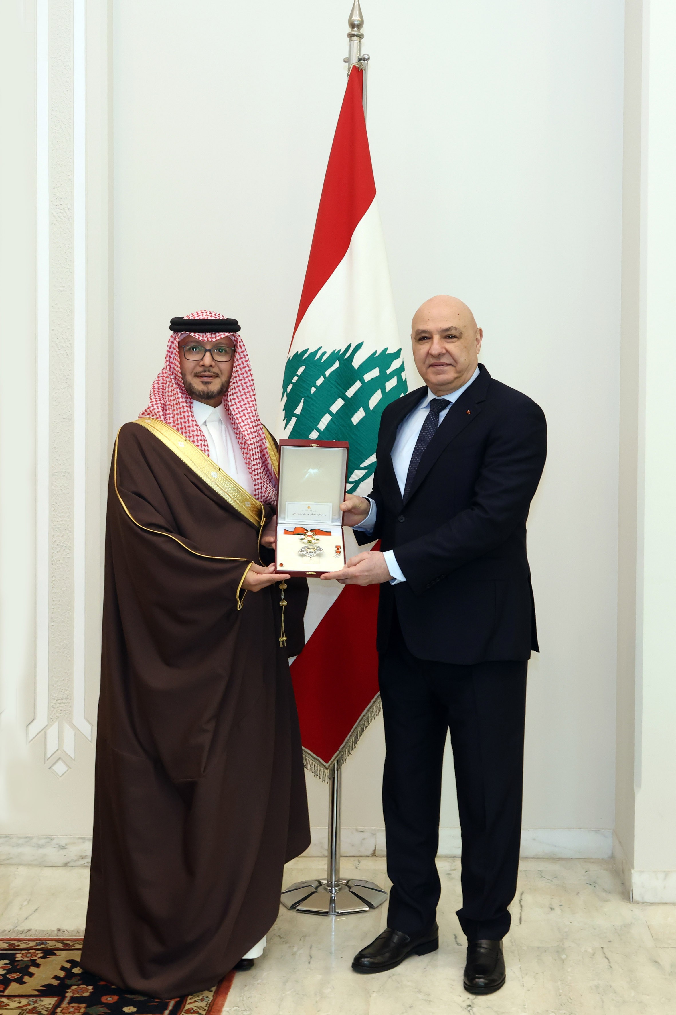 ثمن الالتزام بالموقف السعودي